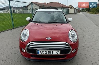 Хэтчбек MINI Cooper 2014 в Ужгороде