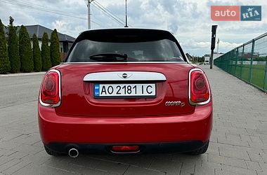 Хэтчбек MINI Cooper 2014 в Ужгороде