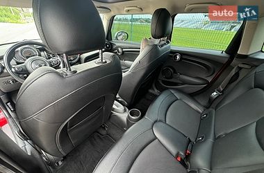 Хэтчбек MINI Cooper 2014 в Ужгороде