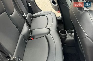 Хэтчбек MINI Cooper 2014 в Ужгороде