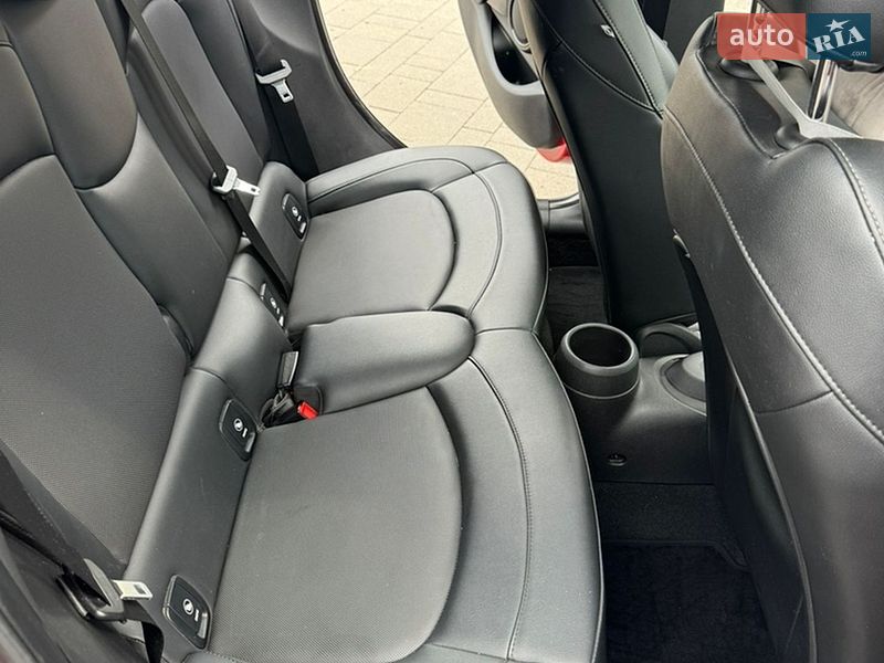 Хэтчбек MINI Cooper 2014 в Ужгороде