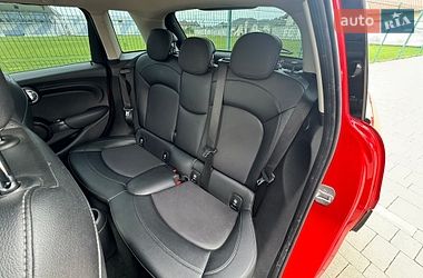 Хэтчбек MINI Cooper 2014 в Ужгороде