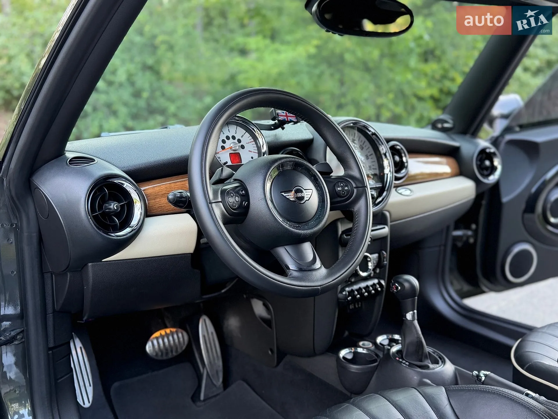 2010 MINI Cooper - мініатюра 37
