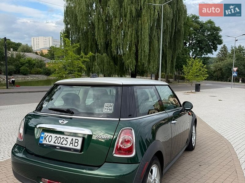 Хетчбек MINI Cooper 2013 в Львові