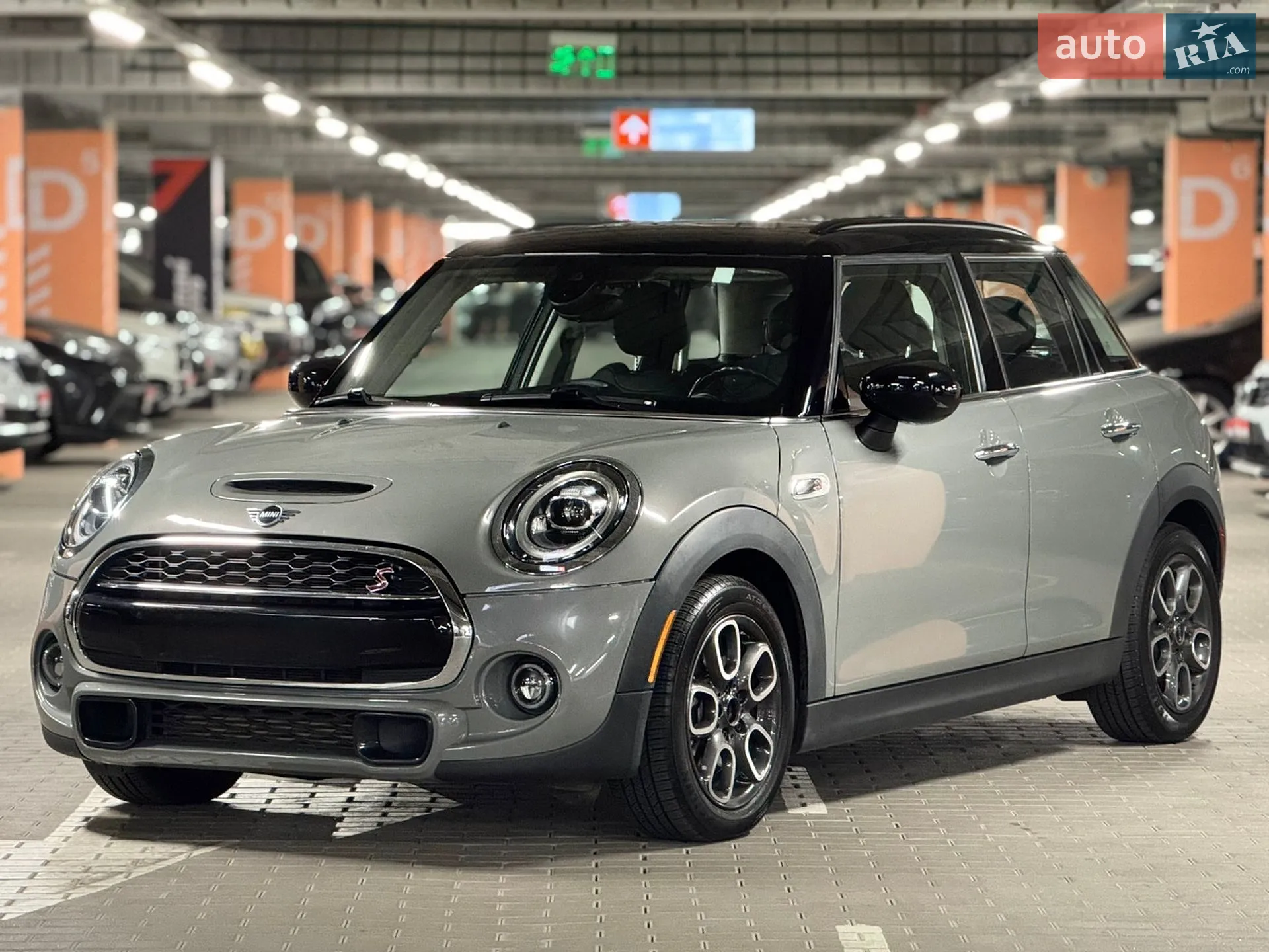 2020 MINI Cooper - фото 1