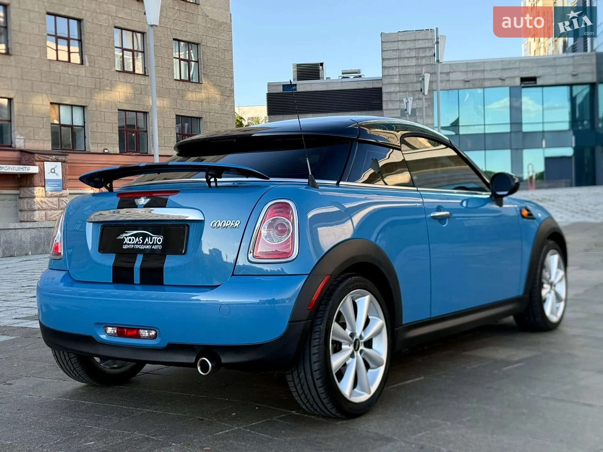 2012 MINI Cooper - мініатюра 13