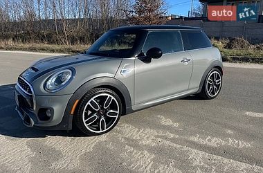 Хэтчбек MINI Cooper 2015 в Киеве