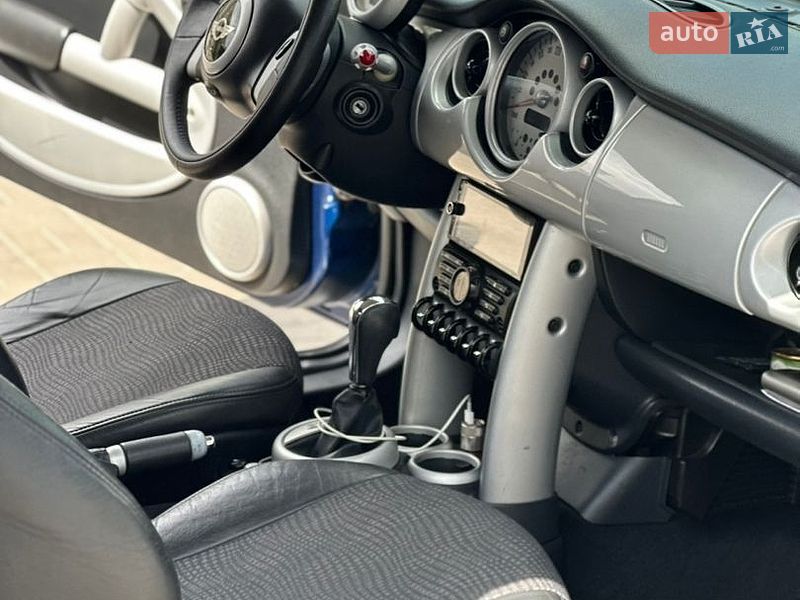Хетчбек MINI Cooper 2002 в Києві
