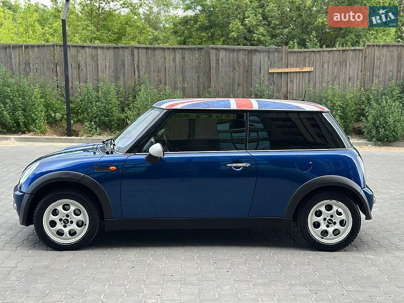 Хетчбек MINI Cooper 2002 в Києві
