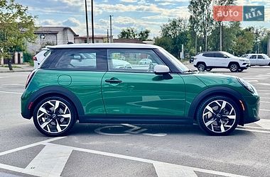 Хетчбек MINI Cooper 2024 в Києві