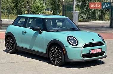 Хэтчбек MINI Cooper 2024 в Киеве Хэтчбек MINI Cooper 2024 в Киеве