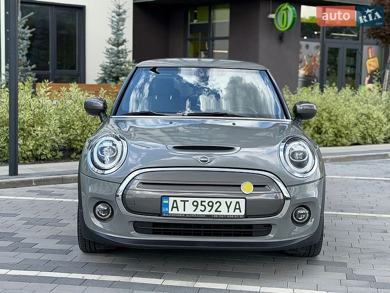 Хэтчбек MINI Cooper 2021 в Городке