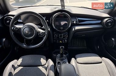 Хэтчбек MINI Cooper 2021 в Городке