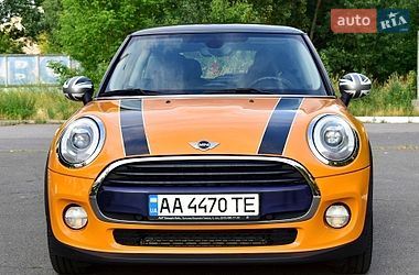 Хетчбек MINI Cooper 2017 в Києві
