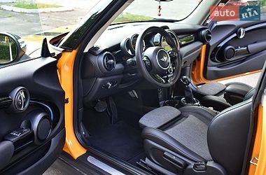 Хетчбек MINI Cooper 2017 в Києві