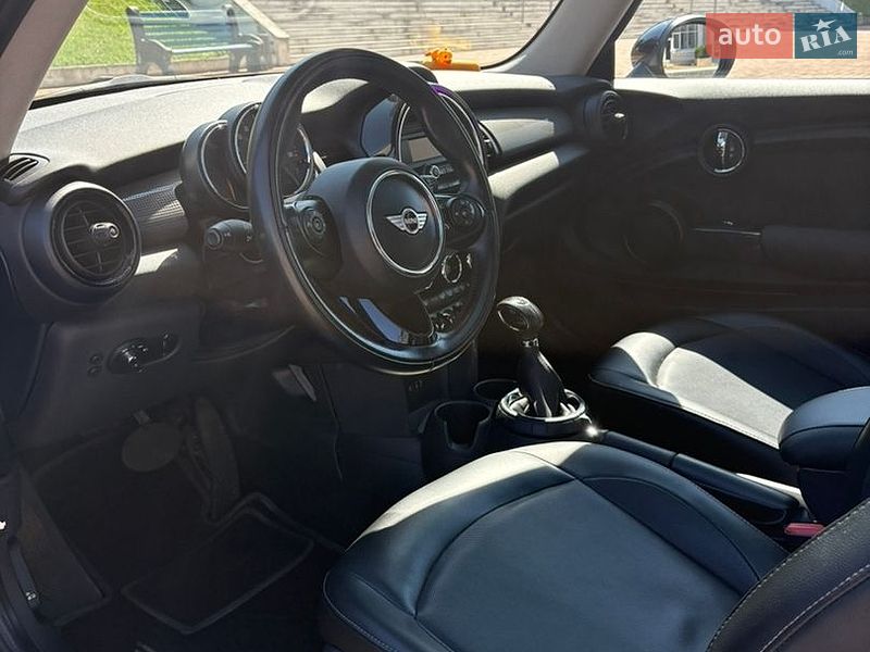 Хетчбек MINI Cooper 2015 в Одесі
