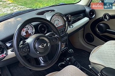 Хэтчбек MINI Cooper 2011 в Киеве