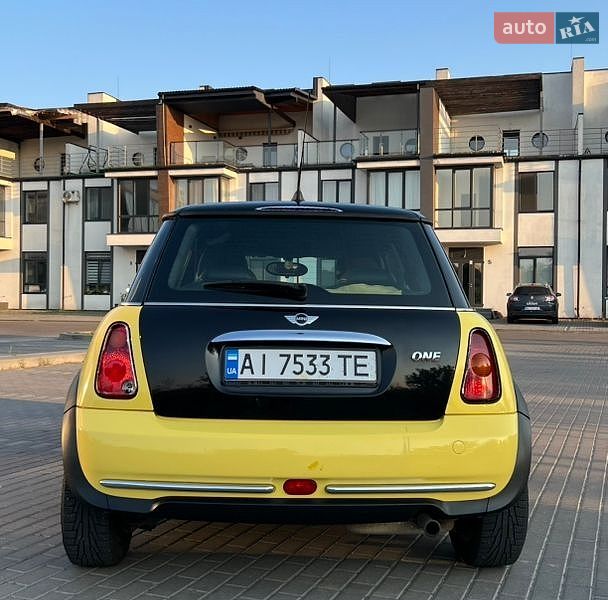 Хетчбек MINI Cooper 2005 в Рівному