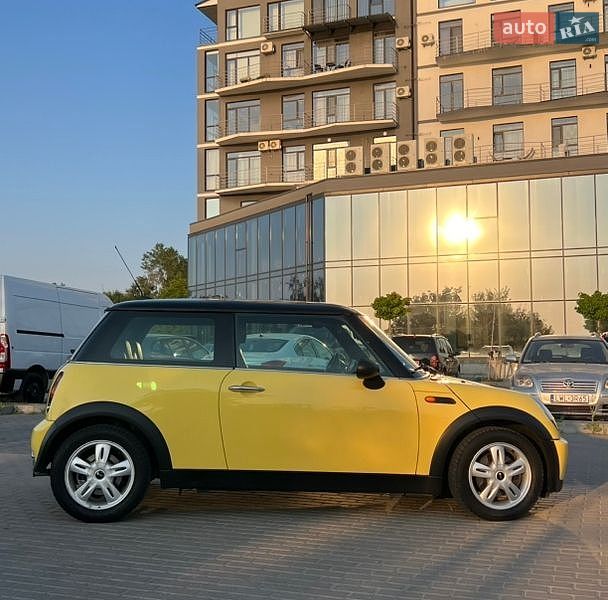 Хетчбек MINI Cooper 2005 в Рівному