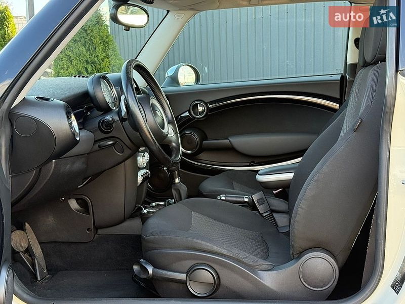 Хетчбек MINI Cooper 2007 в Києві