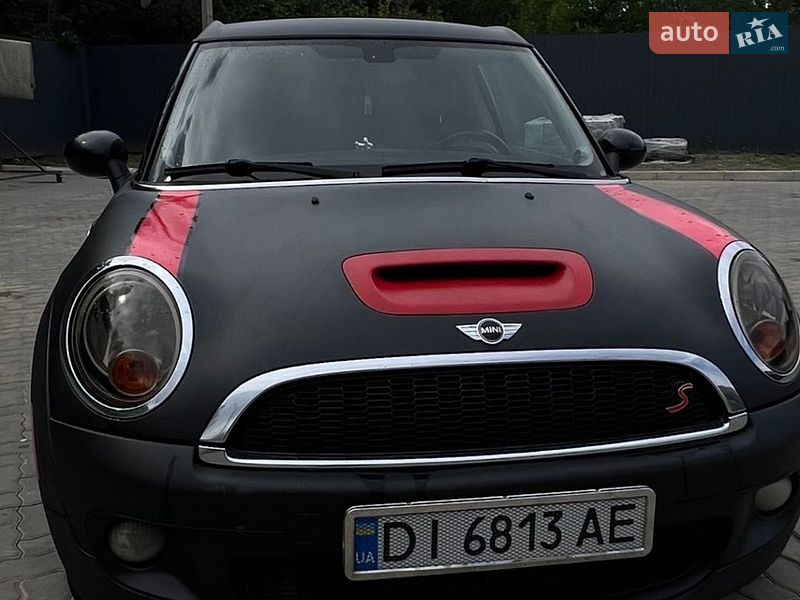 MINI Cooper, фото з оголошення