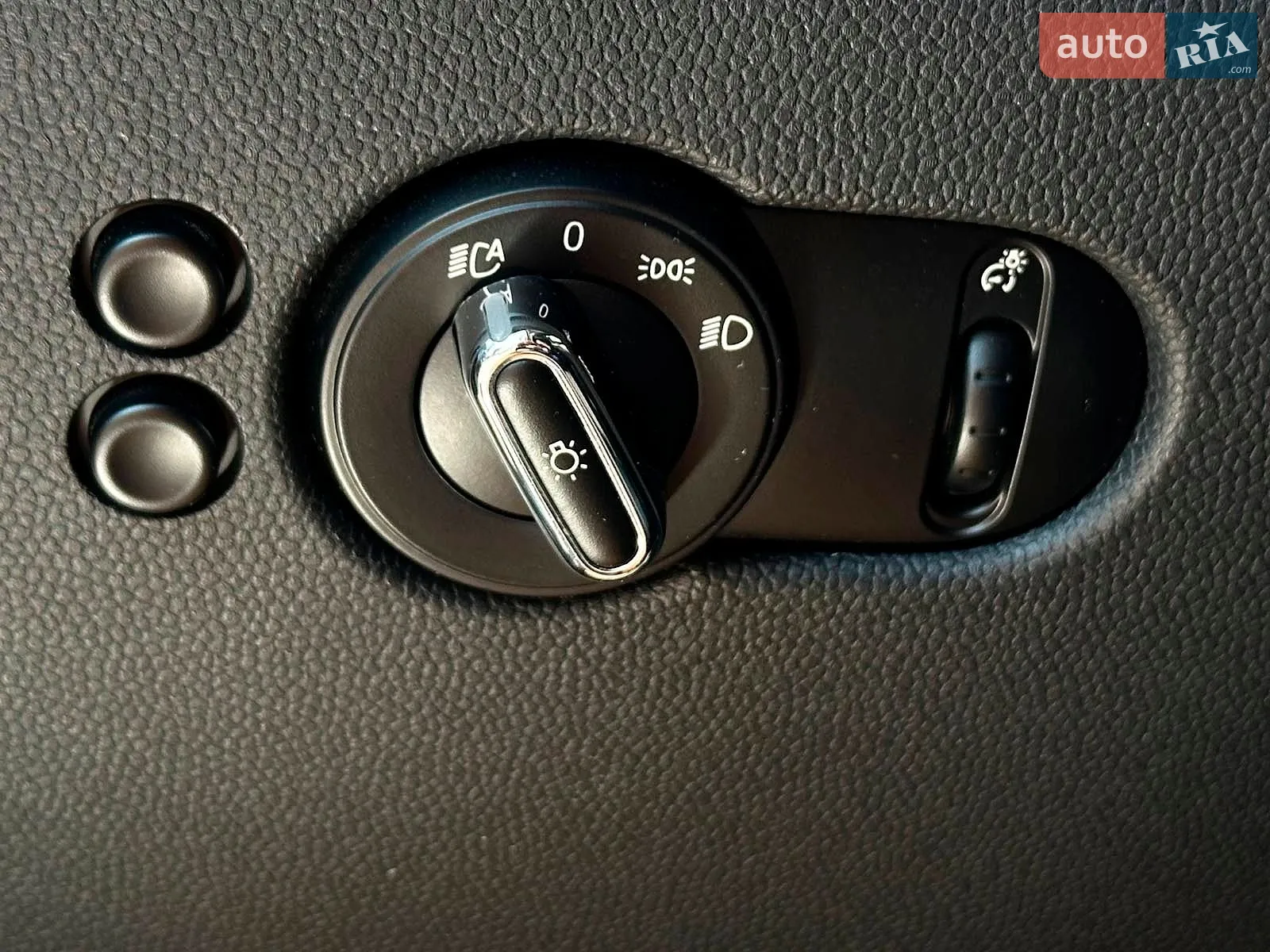 2015 MINI Cooper - мініатюра 16
