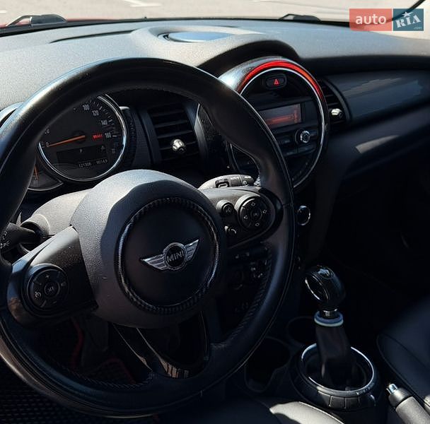 Хэтчбек MINI Cooper 2015 в Киеве