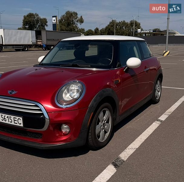 Хэтчбек MINI Cooper 2015 в Киеве