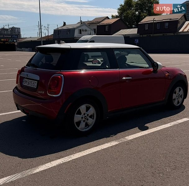 Хэтчбек MINI Cooper 2015 в Киеве
