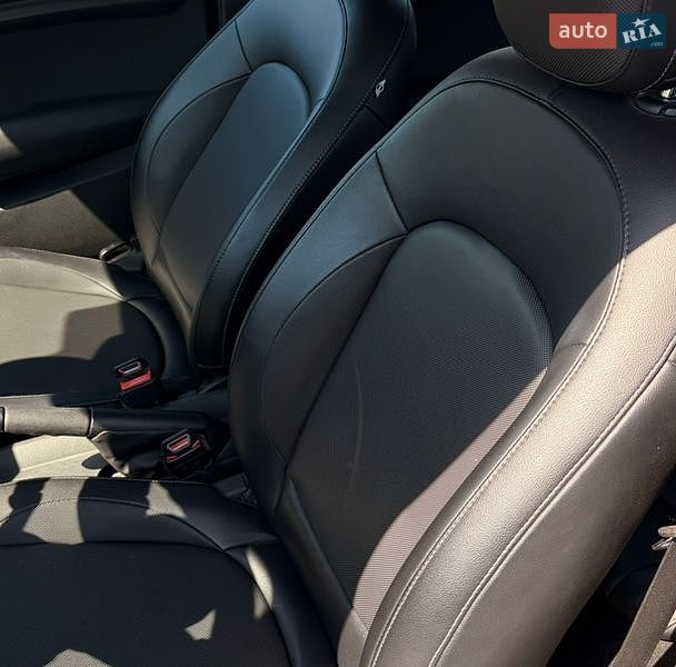 Хэтчбек MINI Cooper 2015 в Киеве