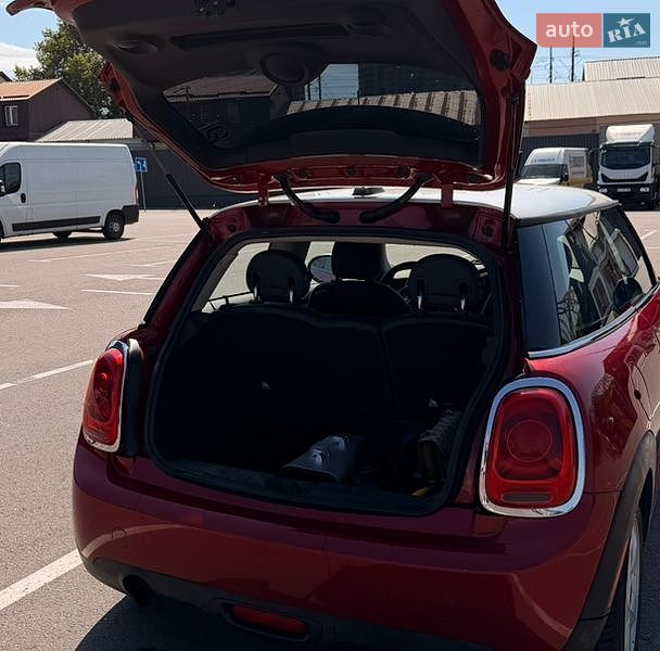 Хэтчбек MINI Cooper 2015 в Киеве