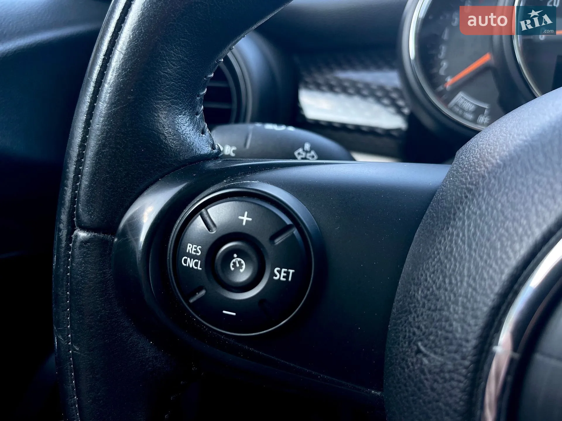 2015 MINI Cooper - мініатюра 28