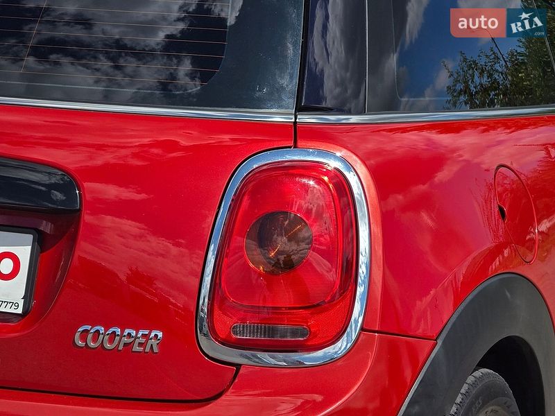 Хетчбек MINI Cooper 2016 в Хмельницькому
