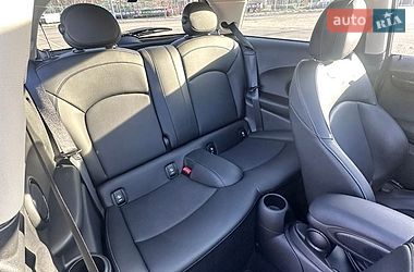 Хэтчбек MINI Cooper 2019 в Киеве