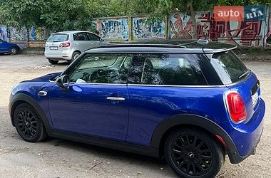 Хэтчбек MINI Cooper 2019 в Львове