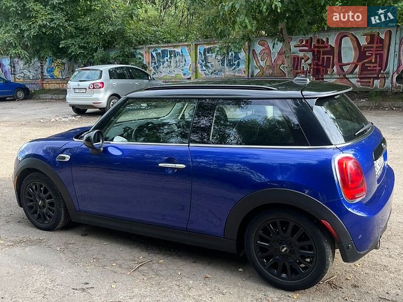 Хэтчбек MINI Cooper 2019 в Львове