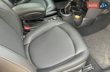 Хэтчбек MINI Cooper 2019 в Львове
