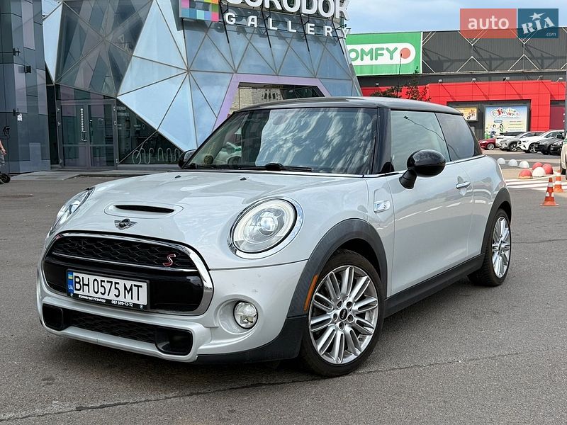 Хэтчбек MINI Cooper 2015 в Киеве