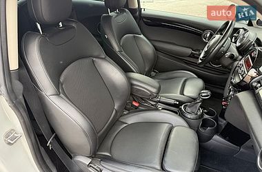 Хэтчбек MINI Cooper 2015 в Киеве