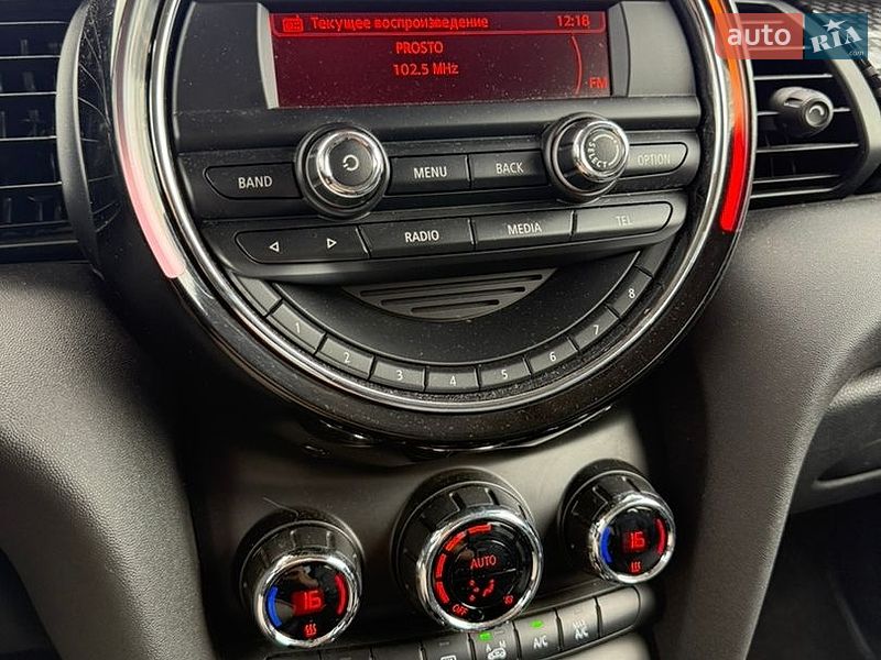 Хэтчбек MINI Cooper 2015 в Киеве