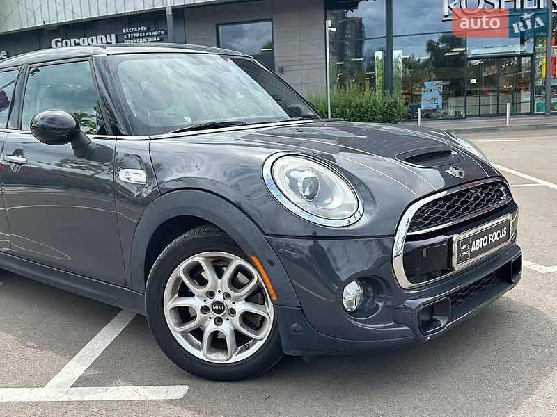 Хетчбек MINI Cooper 2016 в Києві