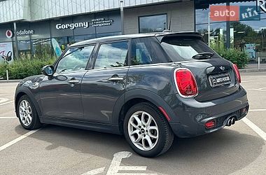 Хетчбек MINI Cooper 2016 в Києві