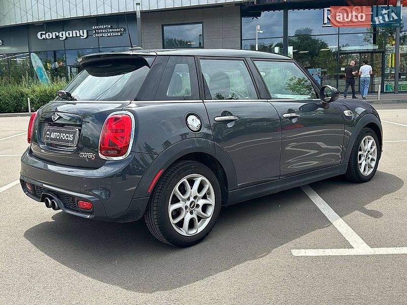 Хэтчбек MINI Cooper 2016 в Киеве