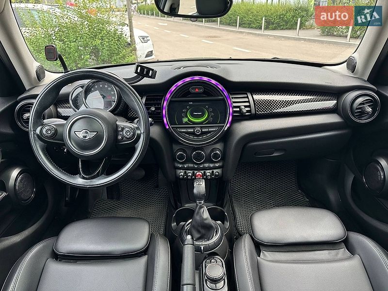 Хетчбек MINI Cooper 2016 в Києві
