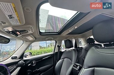 Хетчбек MINI Cooper 2016 в Києві
