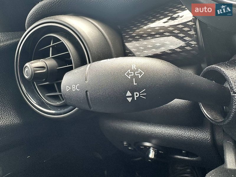 Хетчбек MINI Cooper 2016 в Києві