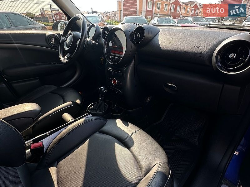 Хэтчбек MINI Cooper 2016 в Белогородке