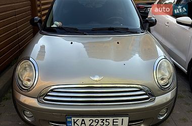 Хэтчбек MINI Cooper 2006 в Киеве
