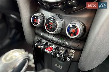 Хетчбек MINI Cooper 2017 в Львові