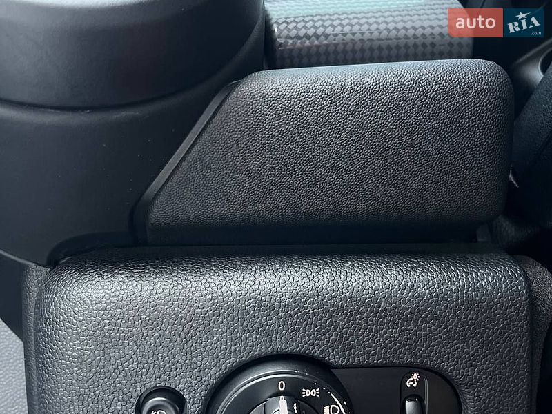 Хетчбек MINI Cooper 2018 в Києві